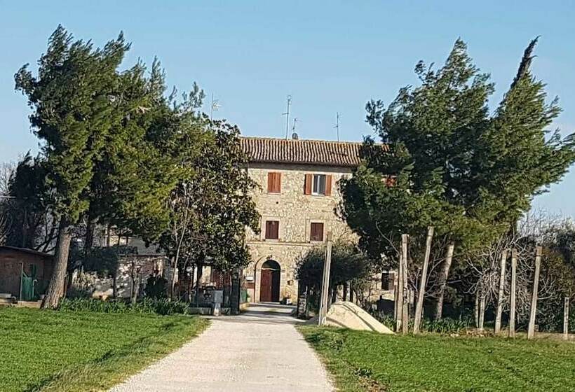 פנסיון Camere Rosignoli