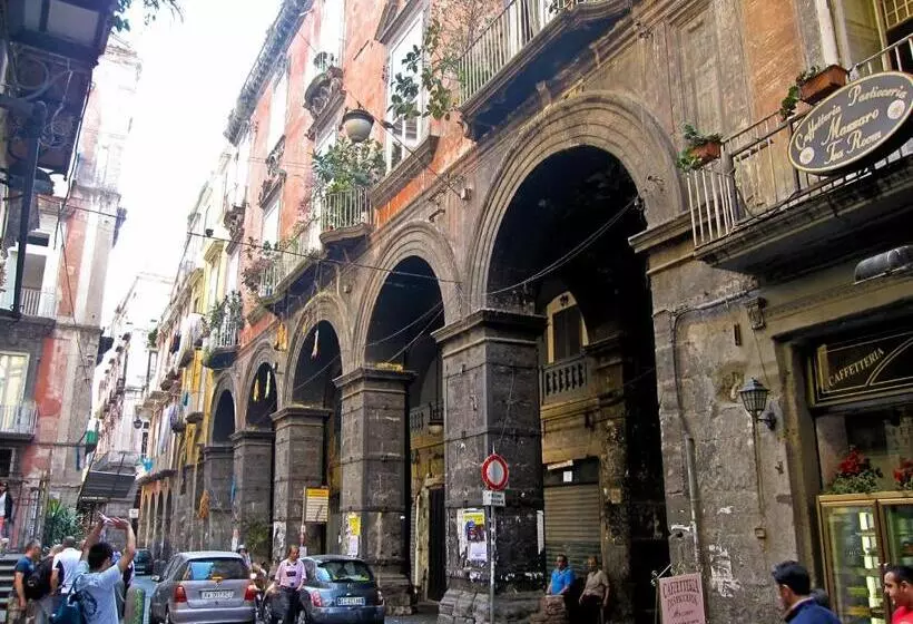 پانسیون Napoli Centro