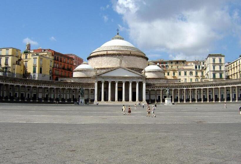 پانسیون Napoli Centro