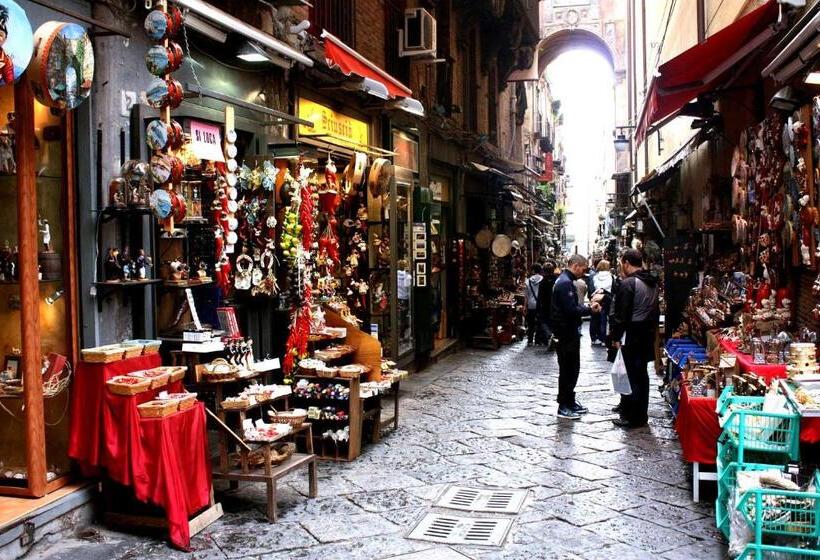 پانسیون Napoli Centro