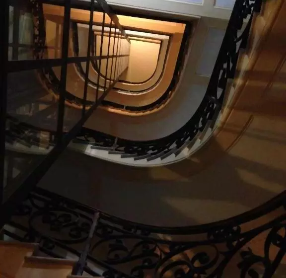 Aamiaismajoitus (B&B) Domus Cicerone