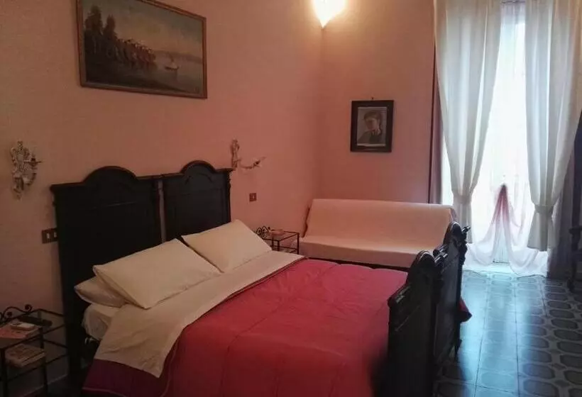 Aamiaismajoitus (B&B) Domus Cicerone