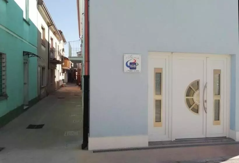 ベッドアンドブレックファースト Le Mille E Una Notte