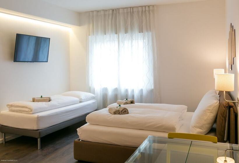 هتل Apartment Diamant