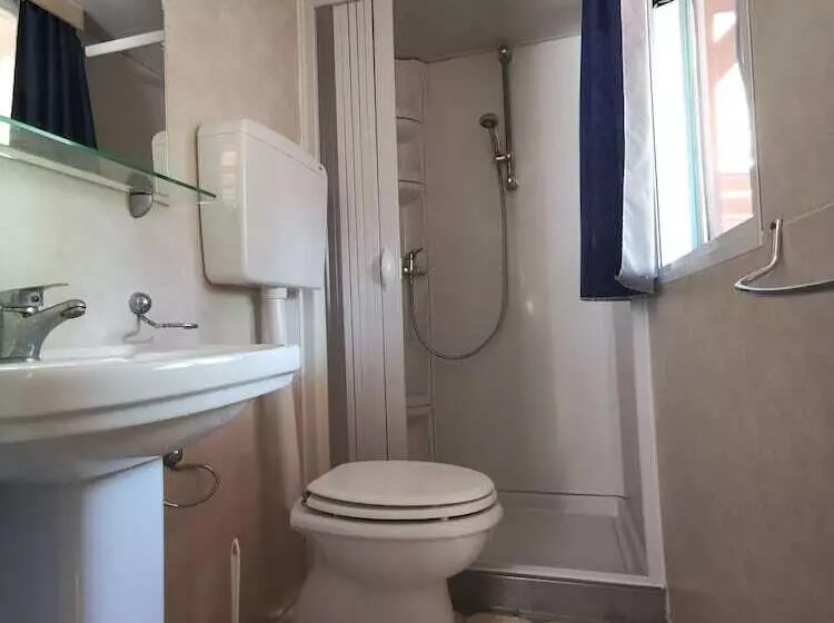 Hotelli Baia Calenella