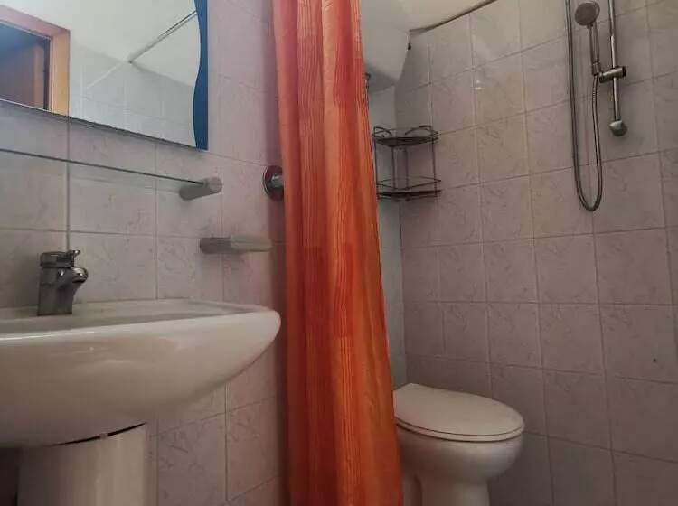 Hotelli Baia Calenella