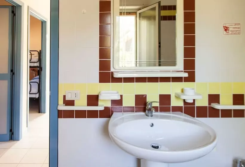 Hotelli Camping&residence Il Pioppeto