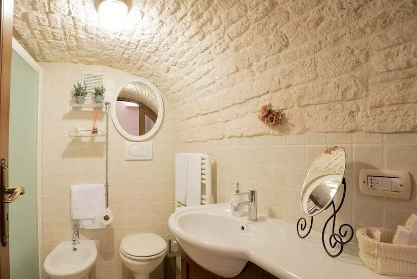 Hotelli Dimore Nel Tempo Widespread Homes & Trulli