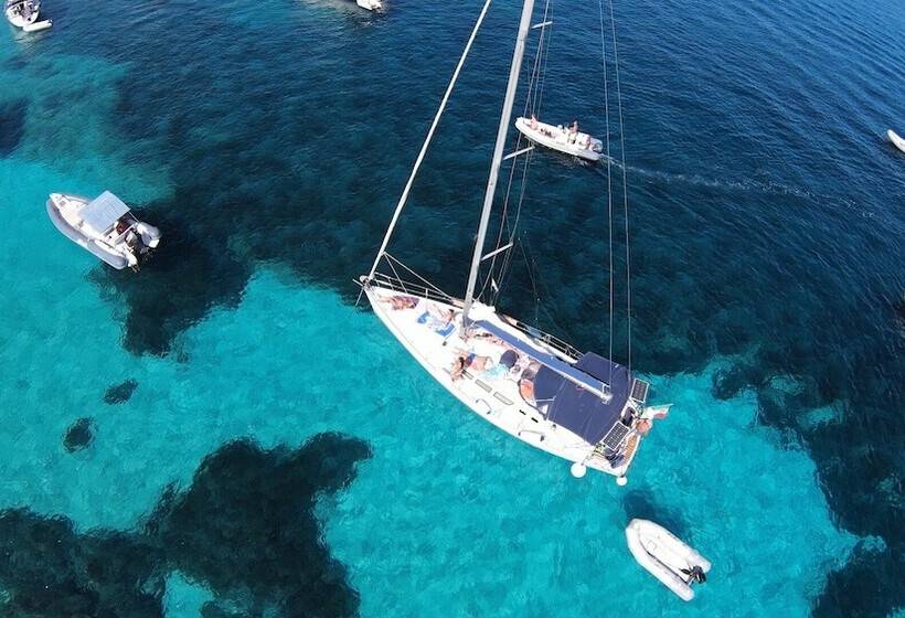 호텔 Scugnizza Smeralda