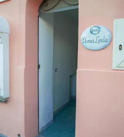 Majatalo Domus Linda B&b