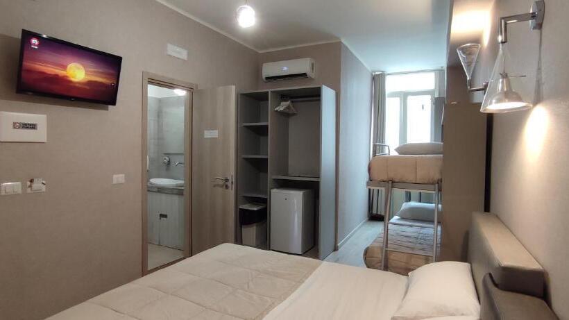 پانسیون Nitto House