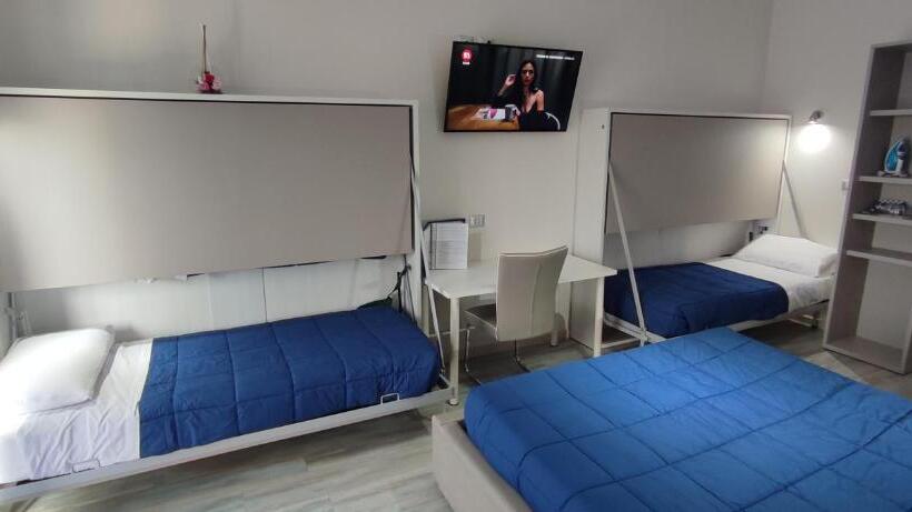 پانسیون Nitto House