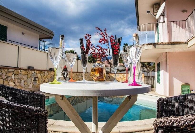 پانسیون Villa Kalè