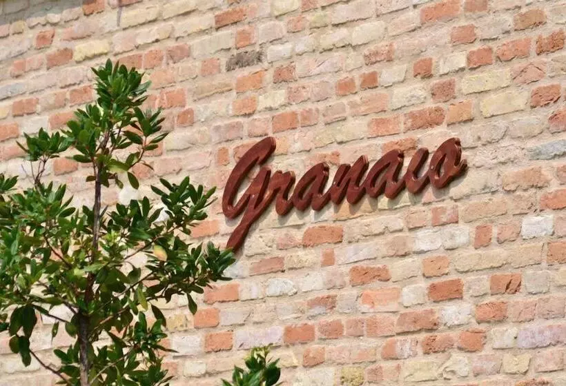 Residence Casale Torrenova Al Conero