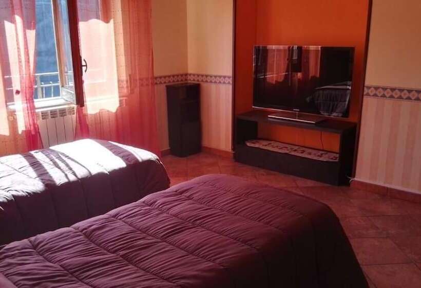 צימר La Rocca Del Gelsomino