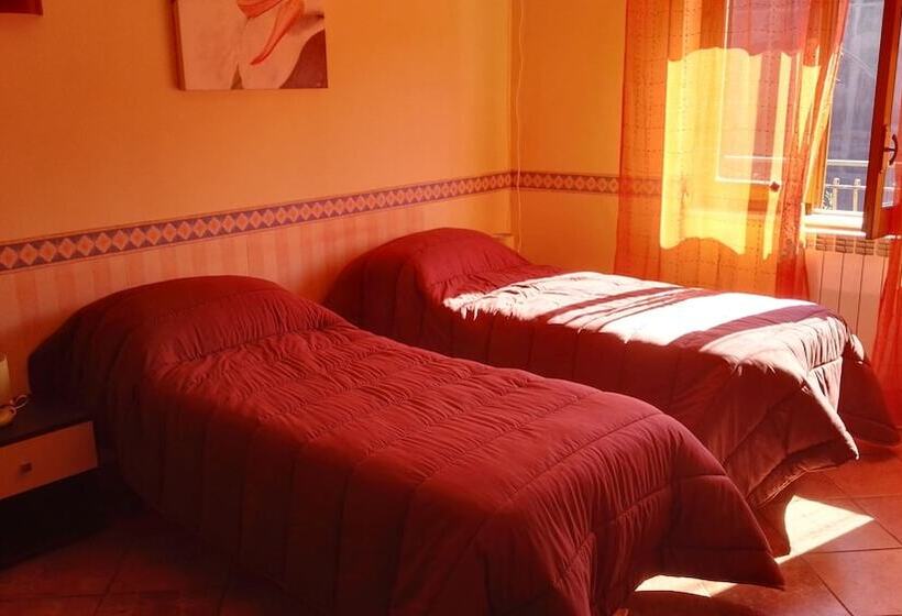 צימר La Rocca Del Gelsomino