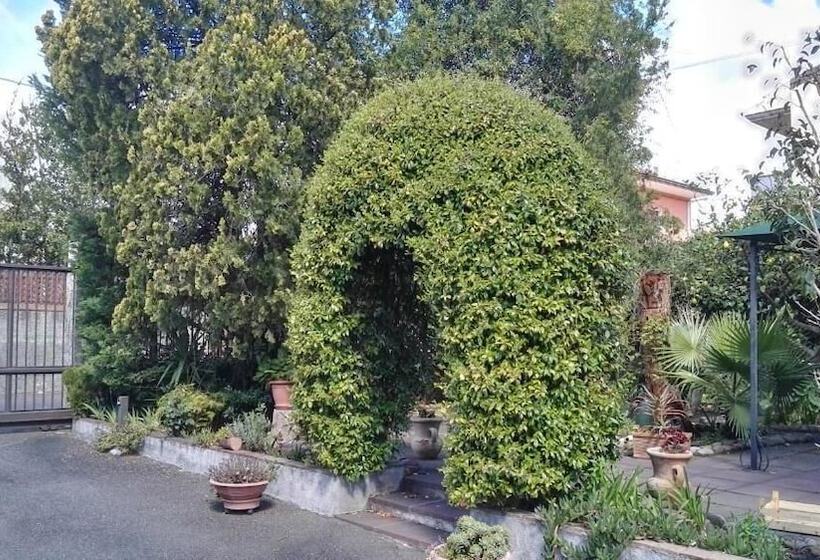 צימר La Rocca Del Gelsomino