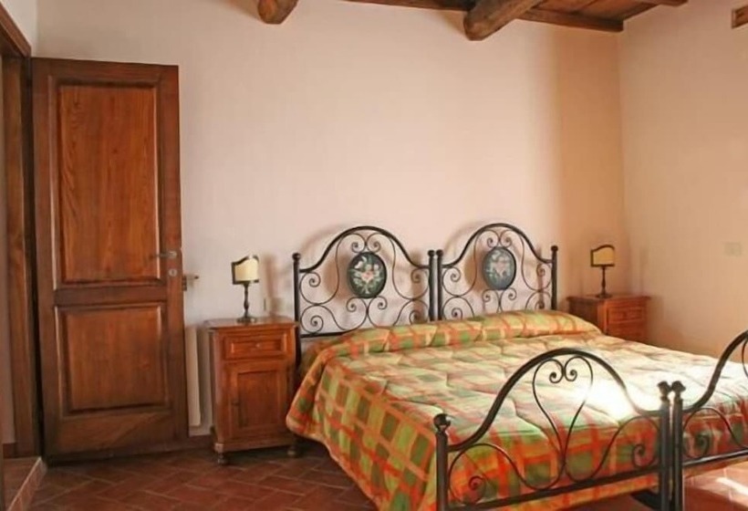 교외 호텔 Agriturismo Antico Fio