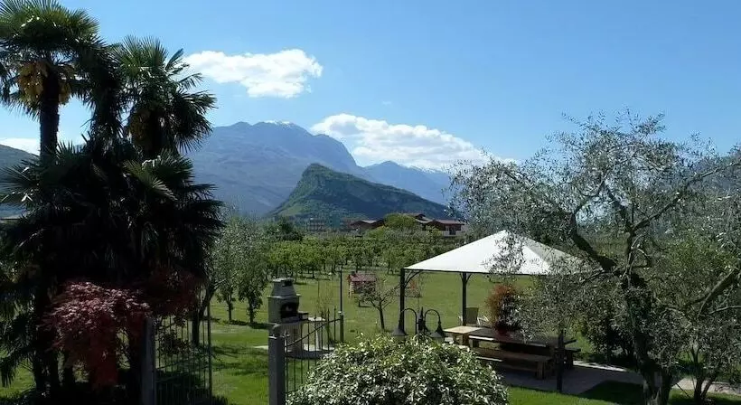 اقامتگاه Arcovacanze