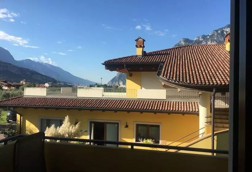 اقامتگاه Arcovacanze