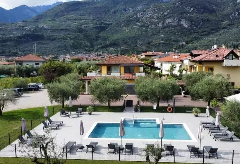 اقامتگاه Arcovacanze