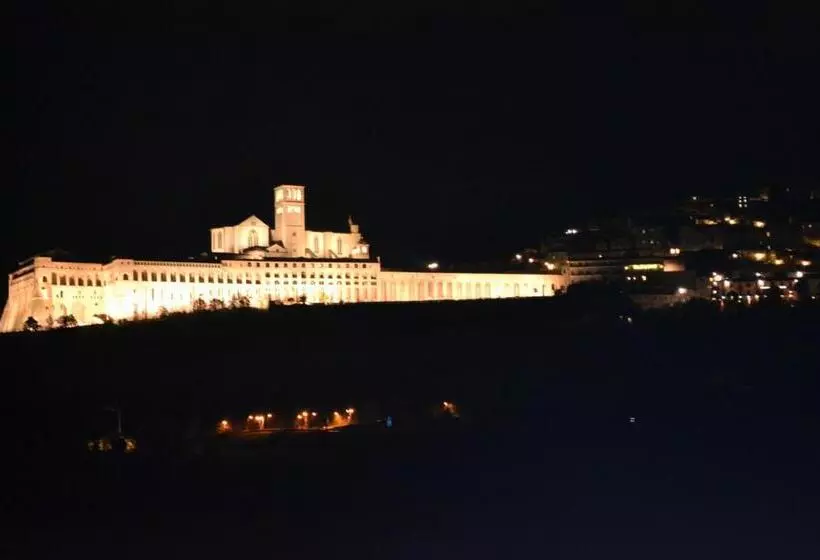 Aamiaismajoitus (B&B) Camere I Monelli