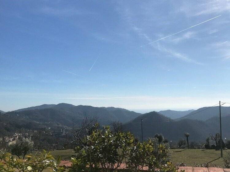 Bed and Breakfast Casa Dei Leoni Carpeneto