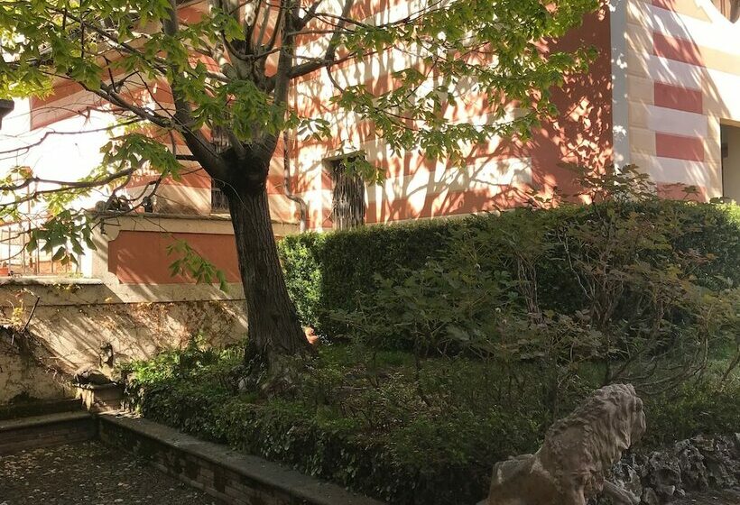 Bed and Breakfast Casa Dei Leoni Carpeneto