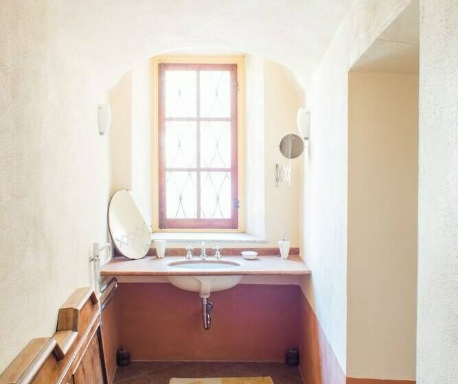 Bed and Breakfast Casa Dei Leoni Carpeneto