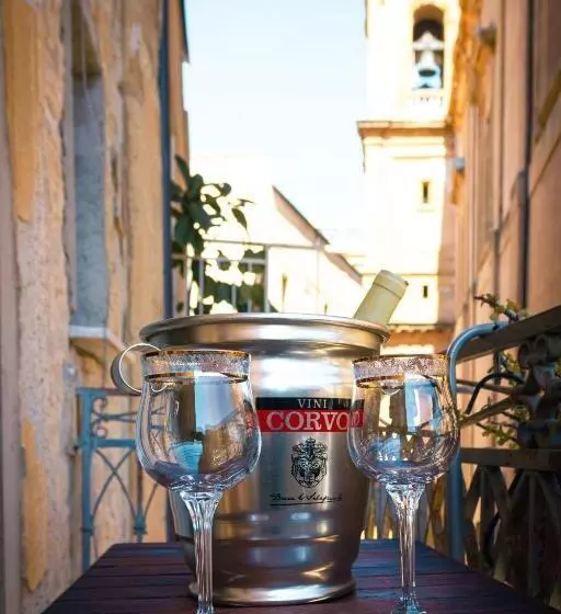 تختخواب و صبحانه Le Terrazze Di Pirandello