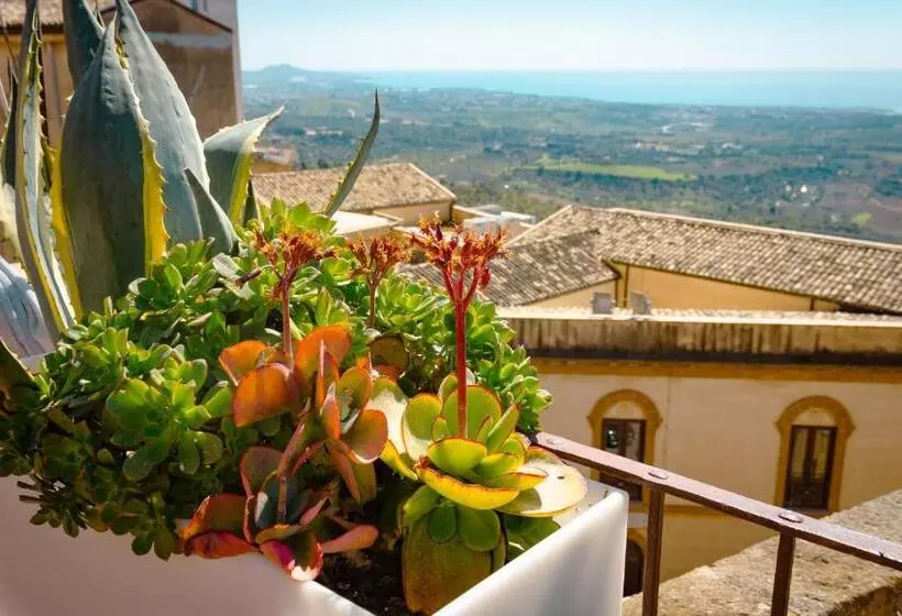 تختخواب و صبحانه Le Terrazze Di Pirandello