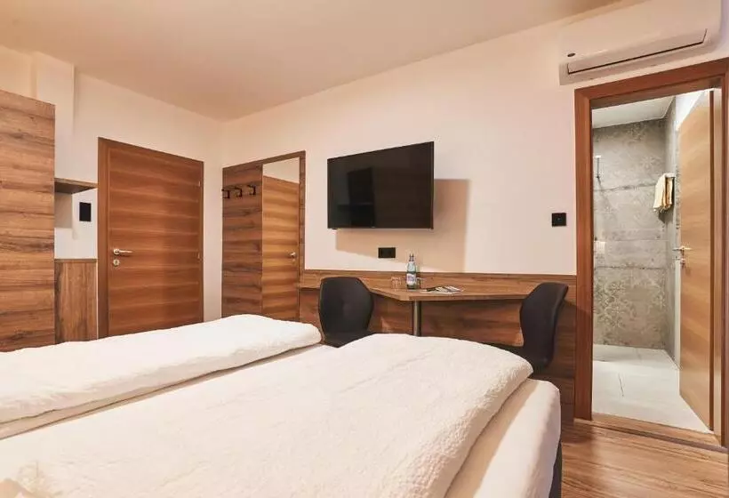 Aamiaismajoitus (B&B) Pension Sunnhofer