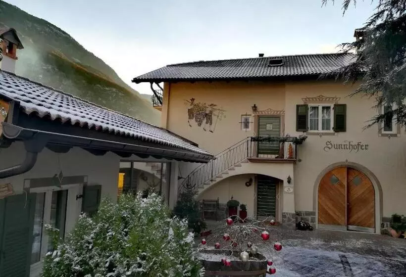 Aamiaismajoitus (B&B) Pension Sunnhofer