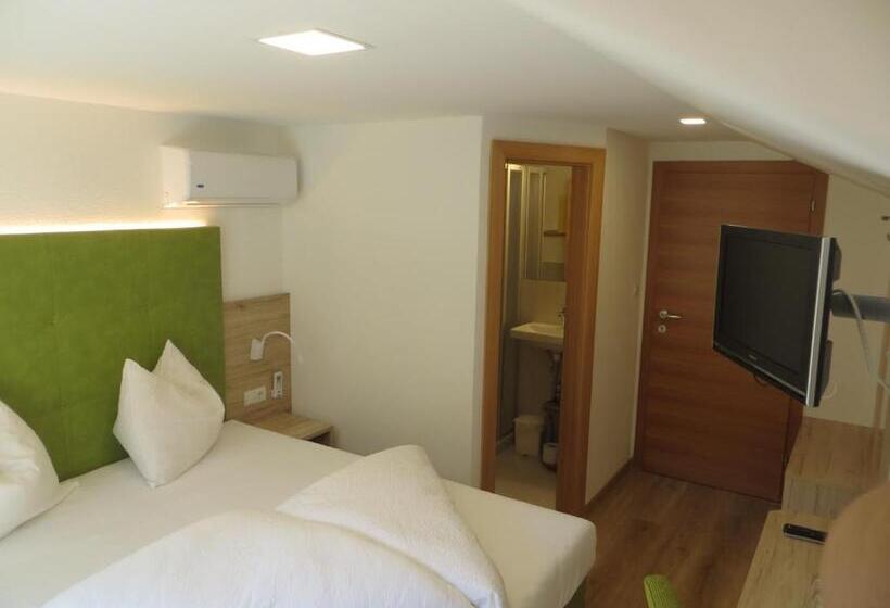 住宿加早餐  Pension Sunnhofer