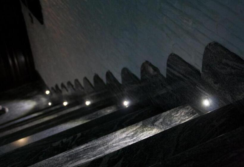 Bed and Breakfast The Liberty Palace