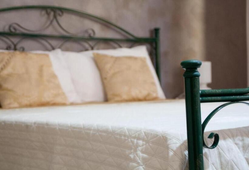 Bed and Breakfast The Liberty Palace