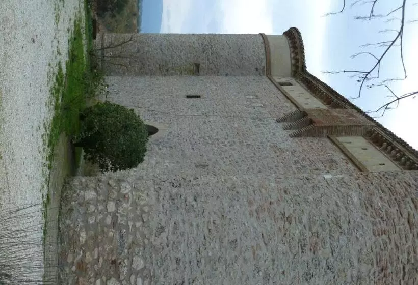 田舎風ホテル La Fortezza Alta