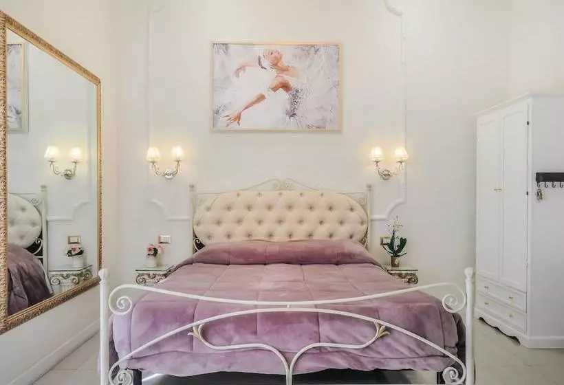پانسیون L Opera Rooms & Suite