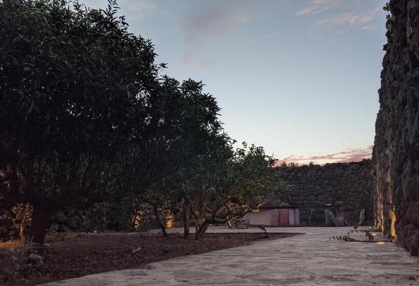 Bed and Breakfast Horizon Pantelleria