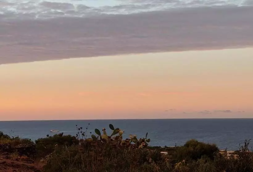 Aamiaismajoitus (B&B) Horizon Pantelleria