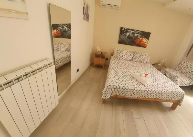 ベッドアンドブレックファースト Il Daviduccio Suite