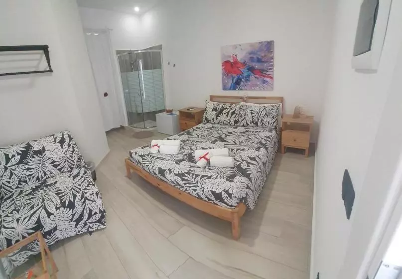 ベッドアンドブレックファースト Il Daviduccio Suite