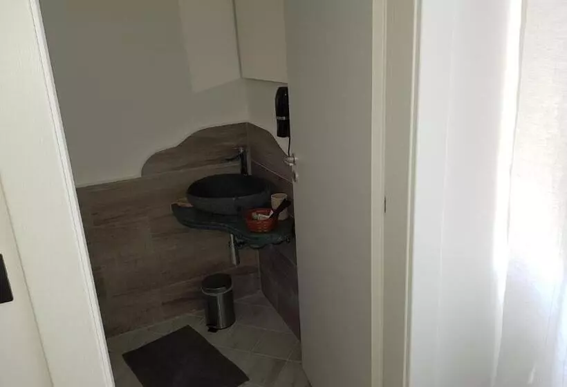 ベッドアンドブレックファースト Il Daviduccio Suite