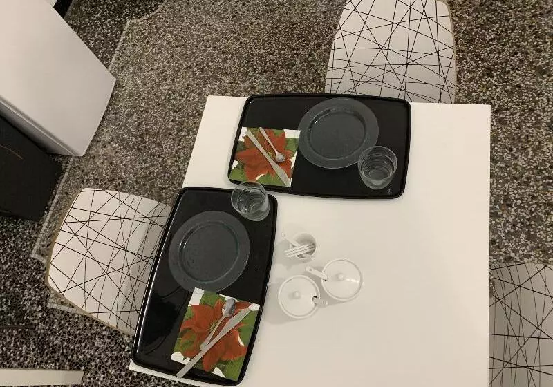 تختخواب و صبحانه Le Stanze Della Lanterna