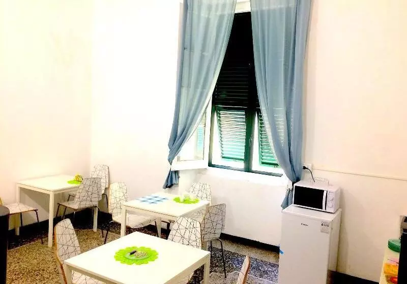 تختخواب و صبحانه Le Stanze Della Lanterna