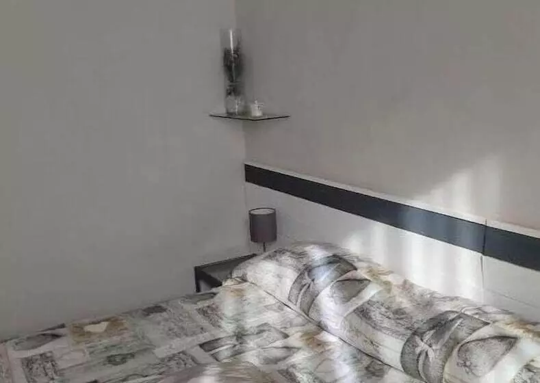 تختخواب و صبحانه Le Stanze Della Lanterna