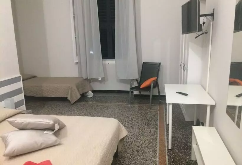 تختخواب و صبحانه Le Stanze Della Lanterna