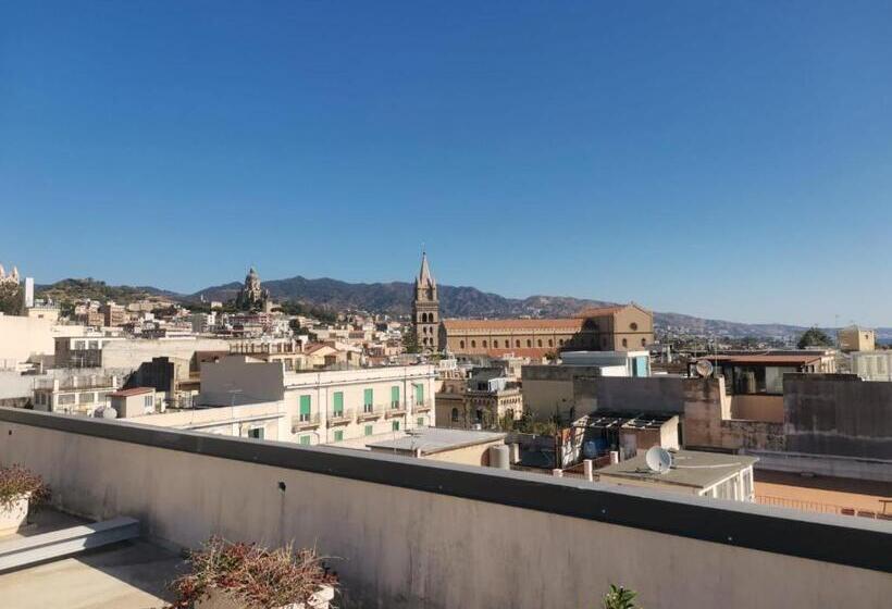 여관 Cineapollo  Ogni Camera Un Film!