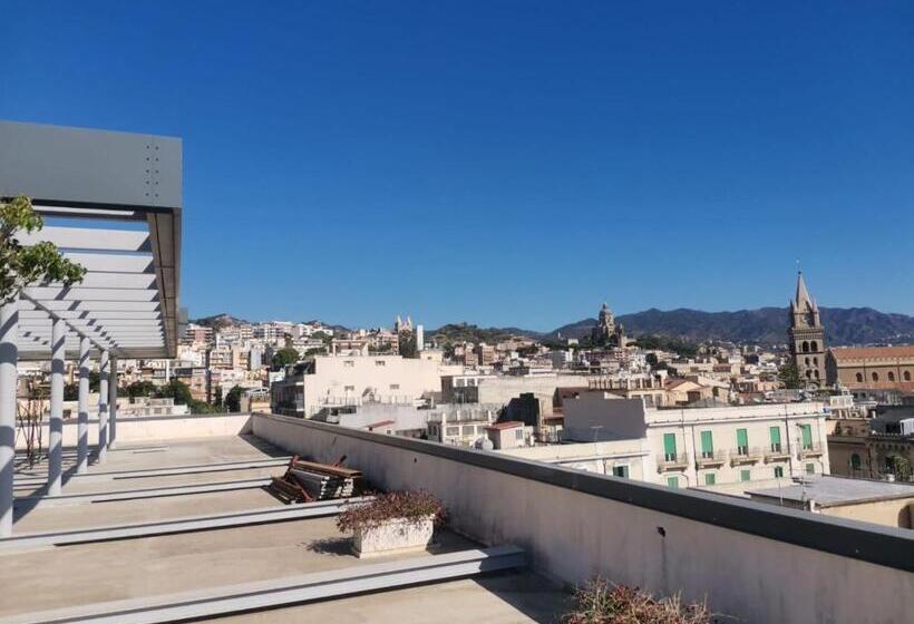 여관 Cineapollo  Ogni Camera Un Film!