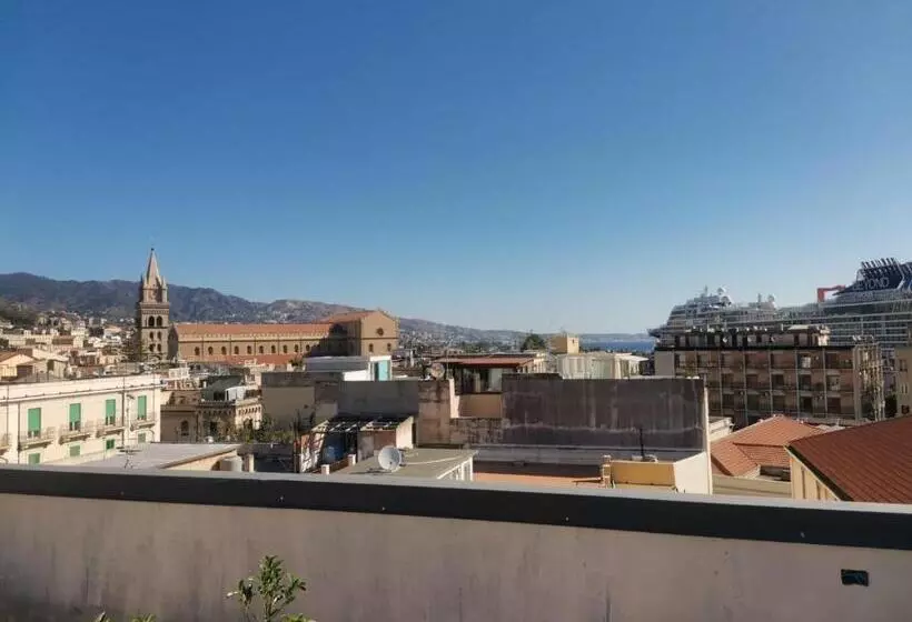 مسافرخانه Cineapollo  Ogni Camera Un Film!